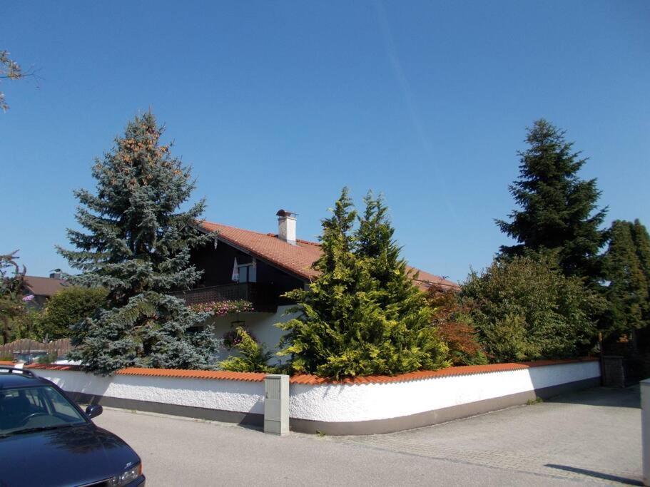 Xxl Apartment, 10 Beds, 4 Sleep-Rooms, 140Qm, 2 Wc, 2 Shower && Bruckmuhl Exterior photo
